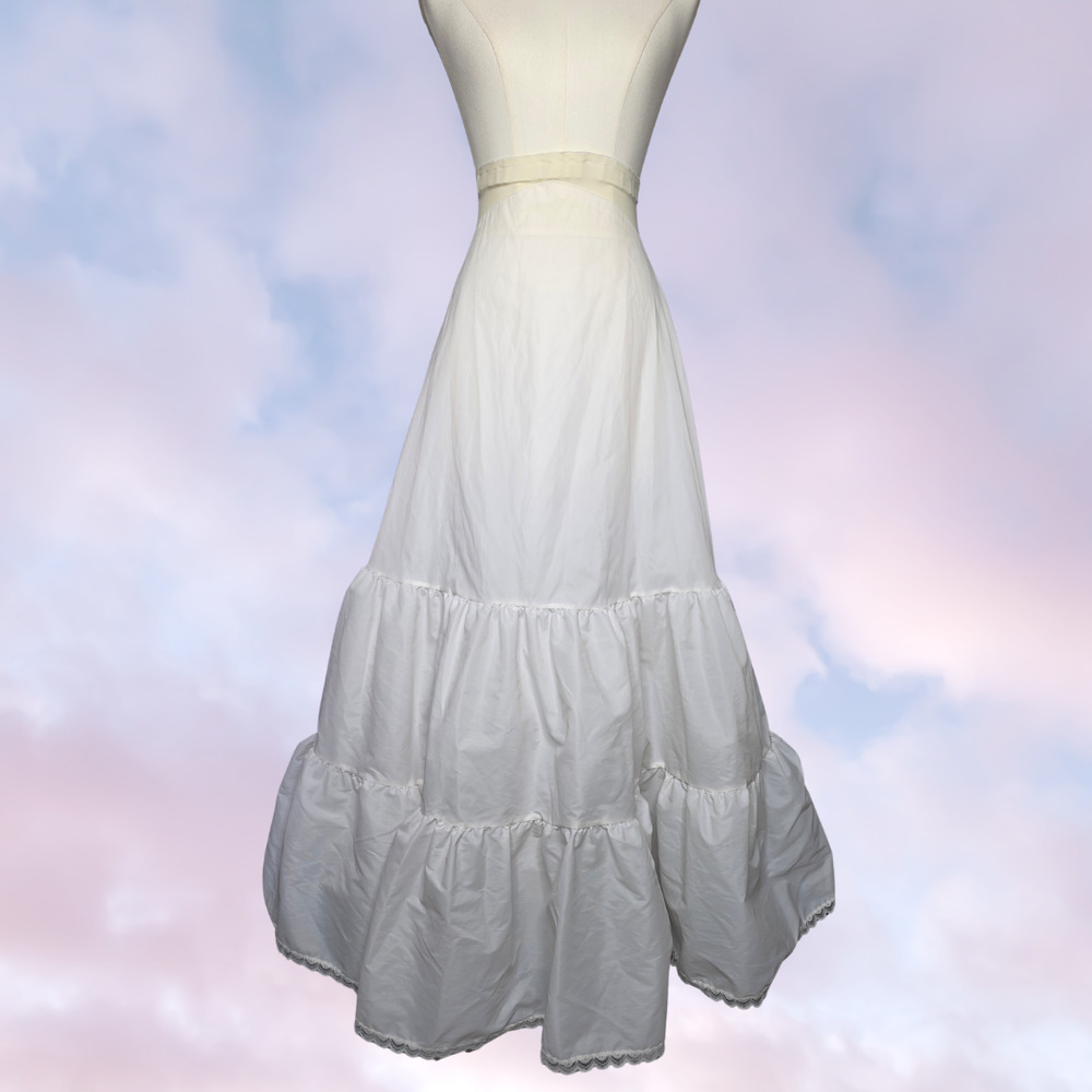Vintage White Nylon Tiered Ruffle Bridal Petticoat Maxi Skirt Womens Size 8